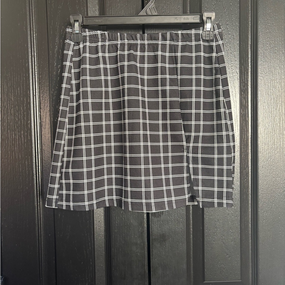 SHEIN Black and White Checkered Skirt